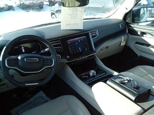 2024 Jeep Wagoneer L Series II 4x4