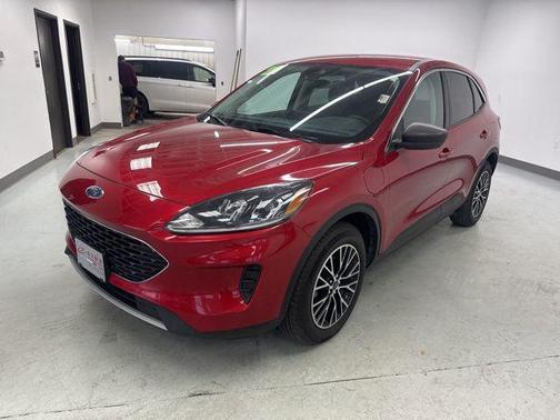 2022 Ford Escape SE