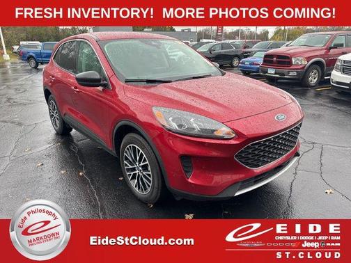 2022 Ford Escape SE