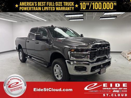 2026 RAM 2500 Tradesman Crew Cab 4x4 6'4' Box