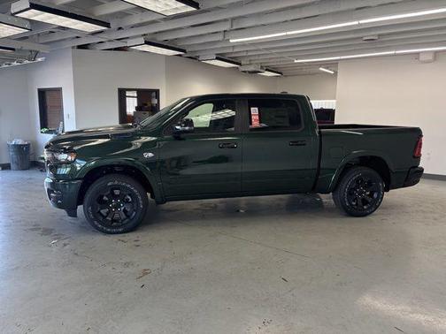 Serrano Green Metallic 2026 RAM 1500 Big Horn/Lone Star