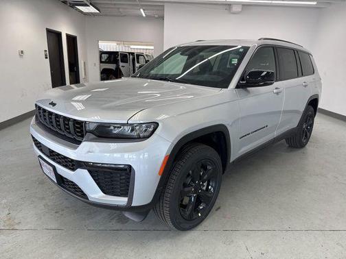 Silver Zynith 2026 Jeep Grand Cherokee L Limited