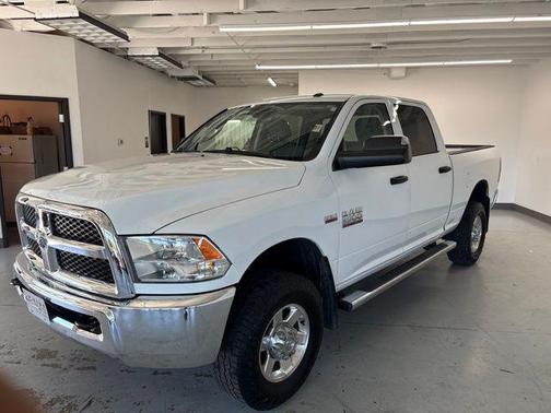 Bright White Clearcoat 2016 RAM 2500 Tradesman