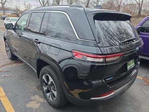 2023 Jeep Grand Cherokee 4xe Base