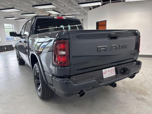 Forged Blue Metallic 2026 RAM 1500 Big Horn/Lone Star