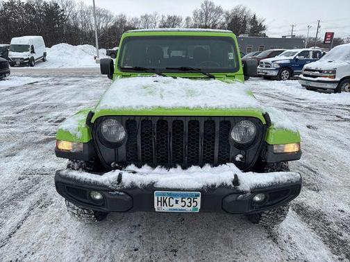 2021 Jeep Gladiator Willys 4x4