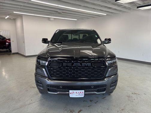 Granite Crystal Metallic Clearcoat 2026 RAM 1500 Big Horn/Lone Star