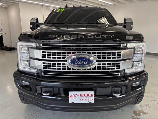 2019 Ford F-350 Platinum