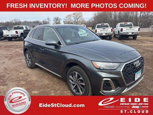 2023 Audi Q5 45 S line Prestige