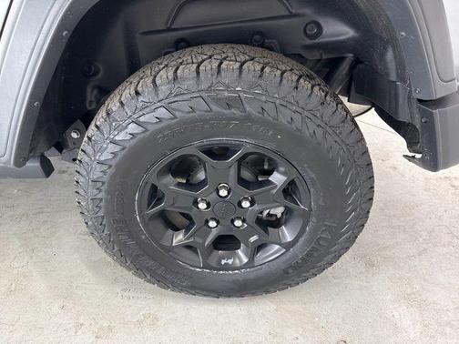 Silver Zynith Clearcoat 2023 Jeep Wrangler 4xe Base
