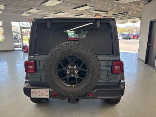 Anvil Clearcoat 2026 Jeep Wrangler Willys