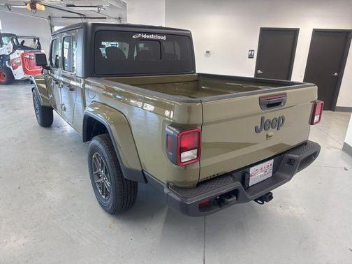 2026 Jeep Gladiator Sport S