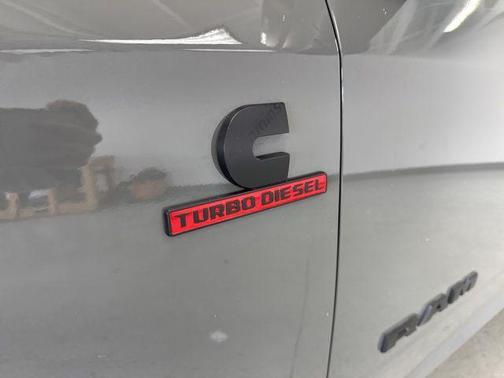 Ceramic Gray Clearcoat 2026 RAM 3500 Laramie Crew Cab 4x4 6'4' Box