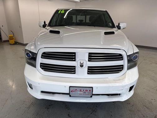 2016 RAM 1500 Sport