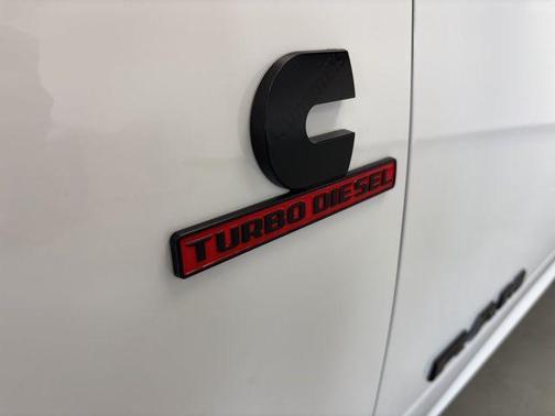 2025 RAM 3500 Laramie Crew Cab 4x4 6'4' Box