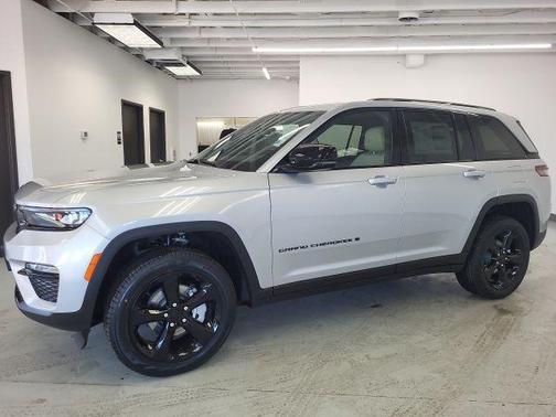 2025 Jeep Grand Cherokee Limited X