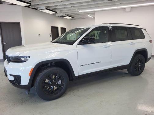 2025 Jeep Grand Cherokee L Altitude