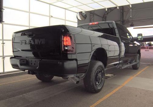 2025 RAM 2500 Tradesman Crew Cab 4x4 8' Box