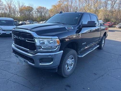 2021 RAM 2500 Big Horn Crew Cab 4x4 6'4' Box