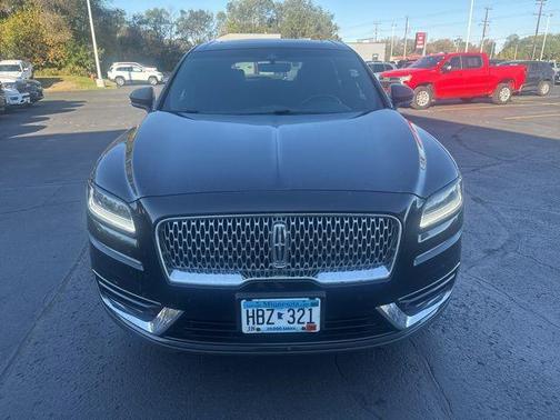 2019 Lincoln Nautilus Reserve
