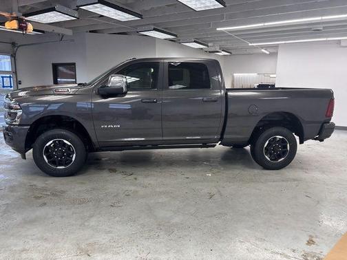 2026 RAM 2500 Laramie Crew Cab 4x4 6'4' Box