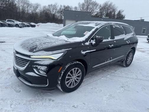 2023 Buick Enclave Essence AWD