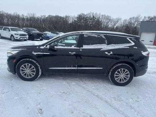 2023 Buick Enclave Essence AWD