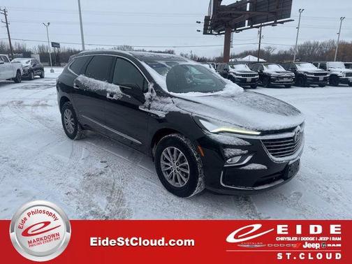 2023 Buick Enclave Essence AWD