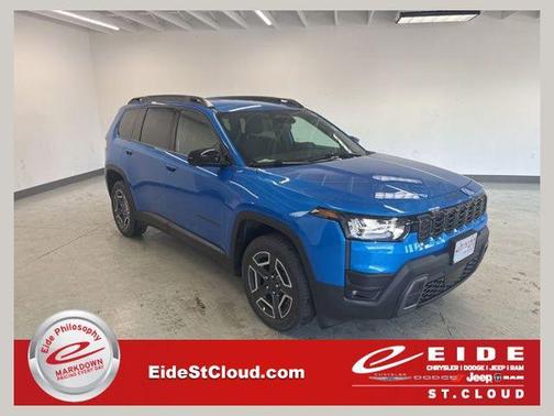Hydro Blue Pearlcoat 2026 Jeep Cherokee Laredo 4x4