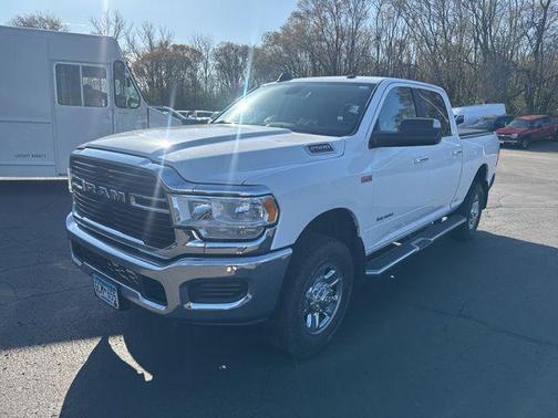 2019 RAM 2500 Big Horn Crew Cab 4x4 6'4' Box