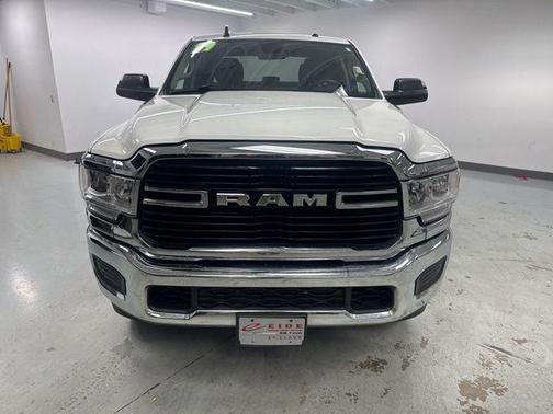 2019 RAM 2500 Big Horn Crew Cab 4x4 6'4' Box