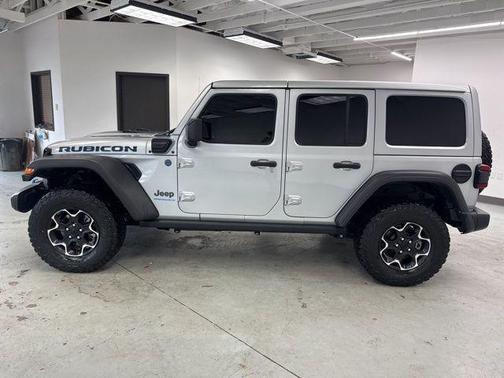 Silver Zynith Clearcoat 2023 Jeep Wrangler 4xe Rubicon