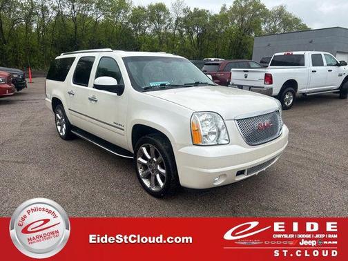 White Diamond Tricoat 2014 GMC Yukon XL Denali