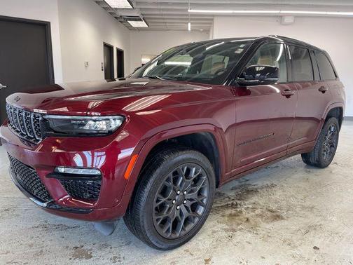 2024 Jeep Grand Cherokee Summit