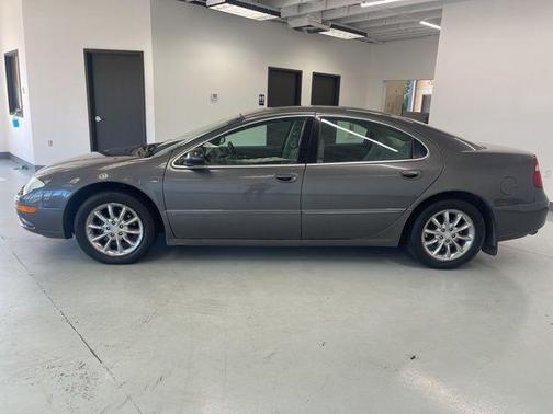 2004 Chrysler 300M Base