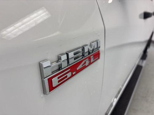 2019 RAM 2500 Tradesman Crew Cab 4x4 6'4' Box