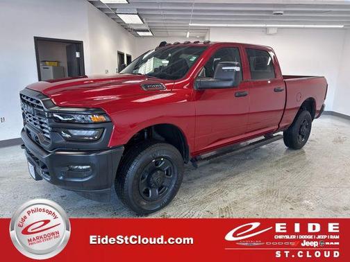 2026 RAM 3500 Tradesman Crew Cab 4x4 6'4' Box