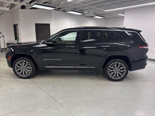 2021 Jeep Grand Cherokee L Summit