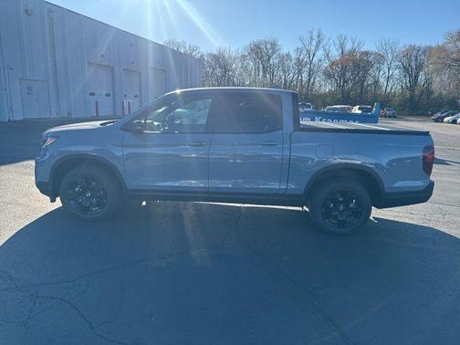 2025 Honda Ridgeline Black