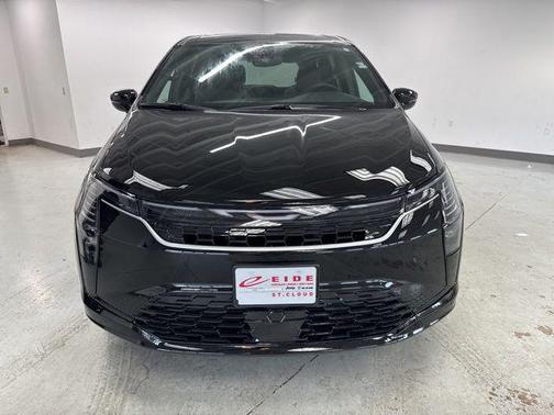 Pxj 2027 Chrysler Pacifica Limited