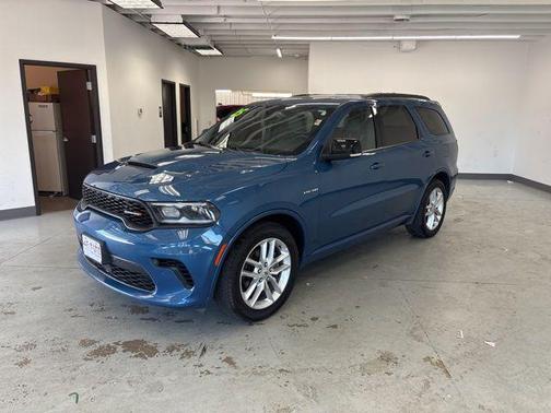 Frostbite Pearlcoat 2025 Dodge Durango R/T