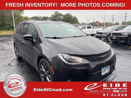 2018 Chrysler Pacifica Touring Plus