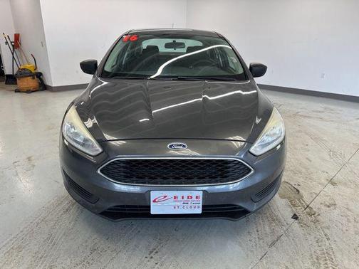 2016 Ford Focus S