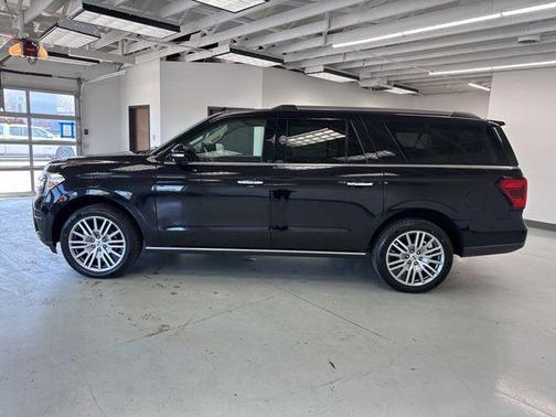 Agate Black Metallic 2023 Ford Expedition Max Limited