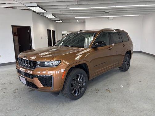 Copper Shino Metallic Clearcoat 2026 Jeep Grand Cherokee L Limited