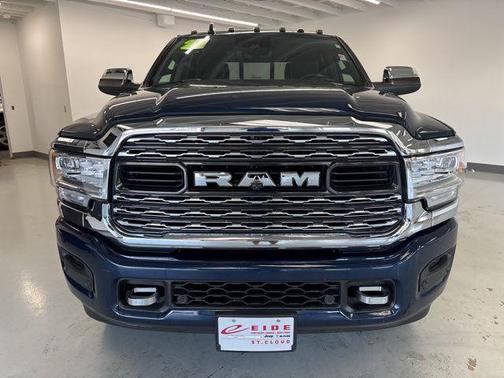 2022 RAM 2500 Limited Crew Cab 4x4 6'4' Box