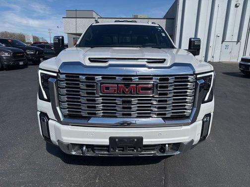 White Frost Tricoat 2024 GMC Sierra 3500 Denali