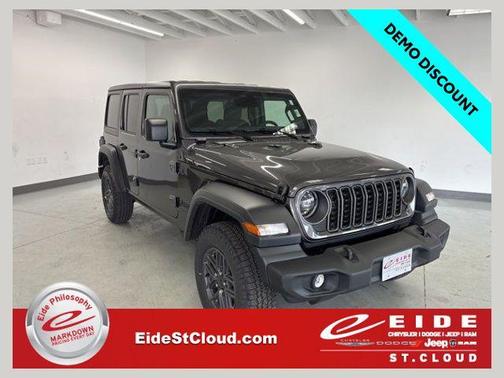 Granite Crystal Metallic Clearcoat 2026 Jeep Wrangler Sport S
