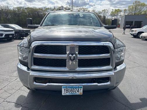 Granite Crystal Metallic Clearcoat 2015 RAM 3500 Tradesman