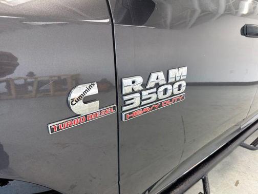 Granite Crystal Metallic Clearcoat 2015 RAM 3500 Tradesman